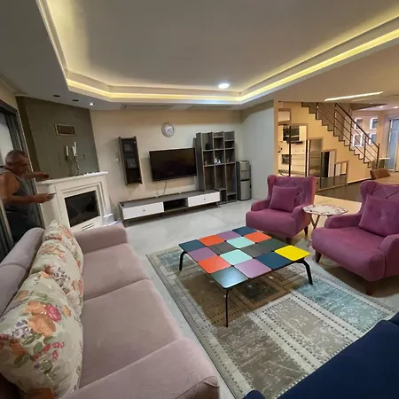 Izmirin Kalbi Denize Sifir Willa *