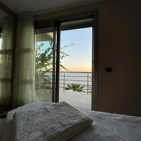 Izmirin Kalbi Denize Sifir Willa Özdere