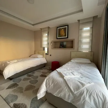 Izmirin Kalbi Denize Sifir *